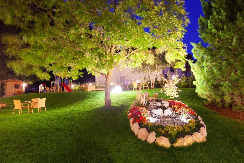 Hotel Villa Eden Corvara In Badia Exterior photo